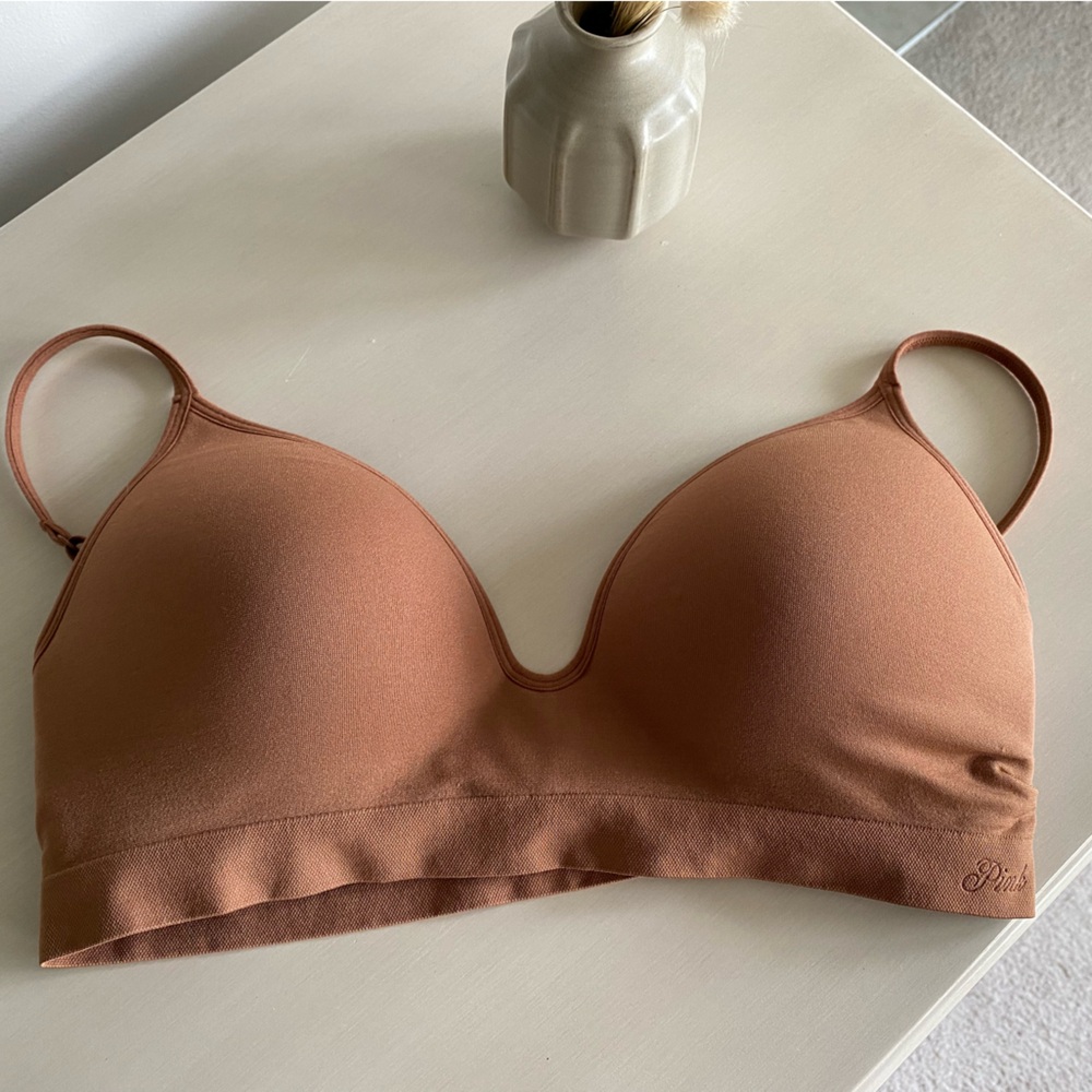 Victoria’s Secret Pink Seamless Wireless Push-Up Bralette Medium